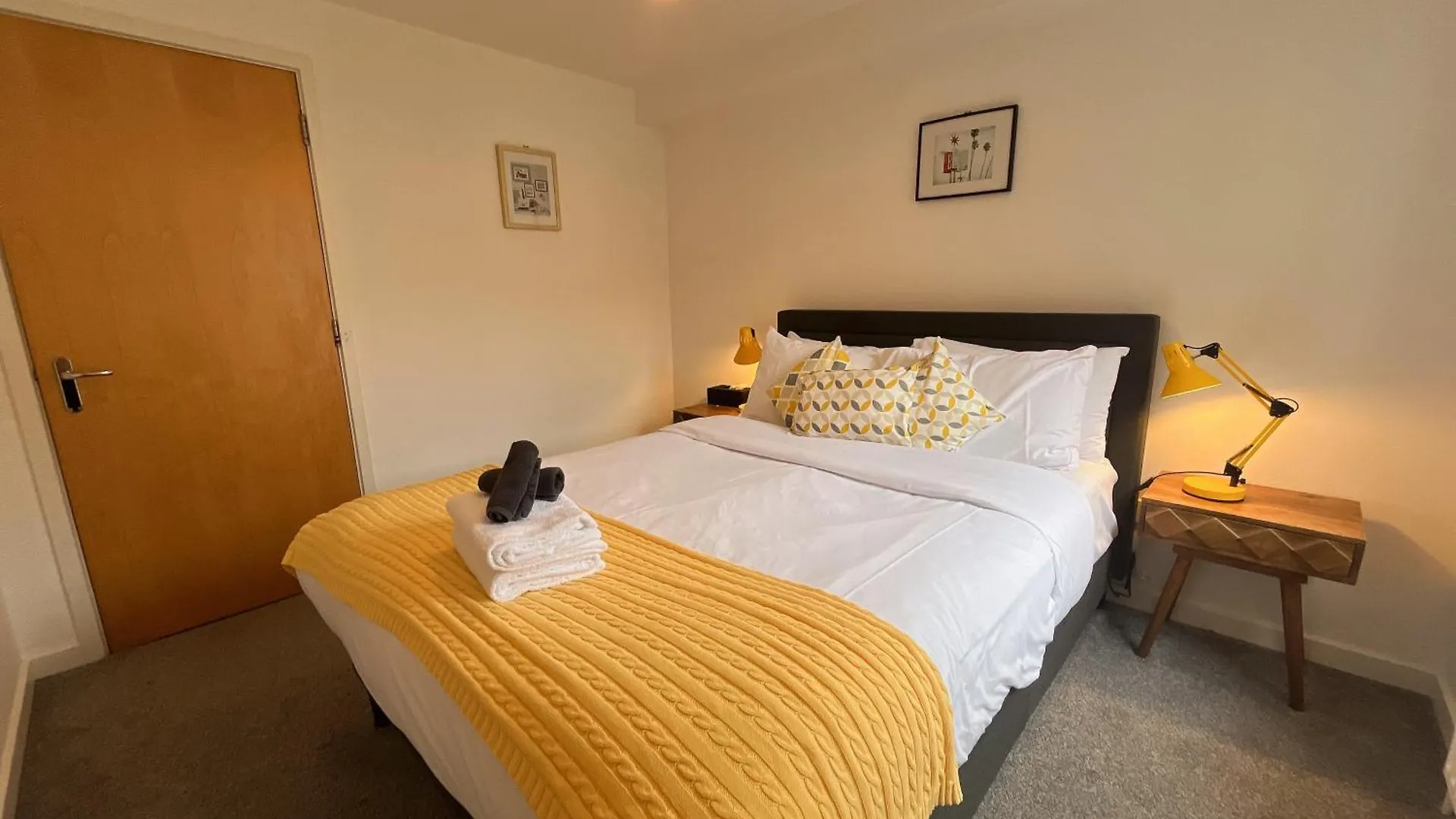 Apartment 2 Bath Free Parking Edynburg 0*,